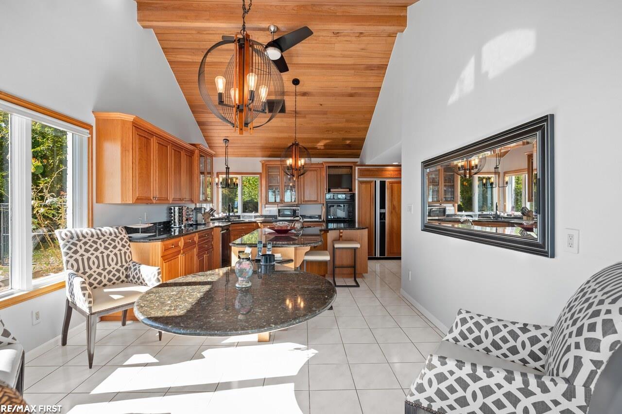 Harrison Twp, Michigan, 48045, United States, 3 Bedrooms Bedrooms, ,4 BathroomsBathrooms,Residential,Active,1965831