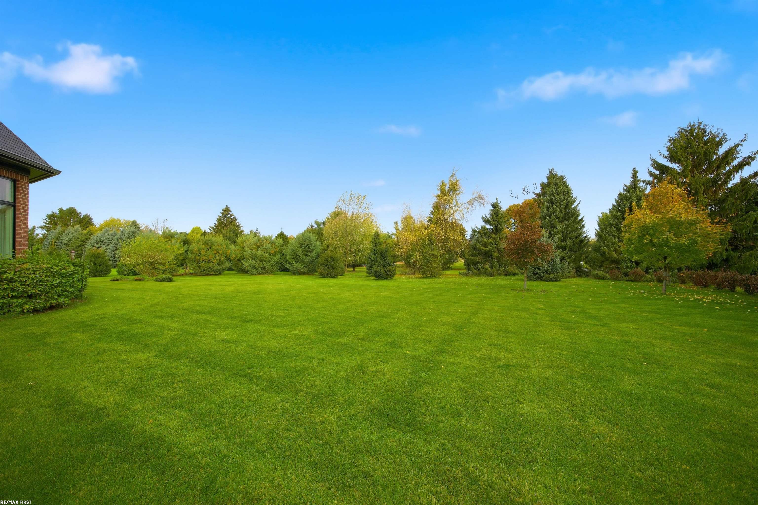 Clarkston, Michigan, 48348, United States, 5 Bedrooms Bedrooms, ,4 BathroomsBathrooms,Residential,Active,1973314