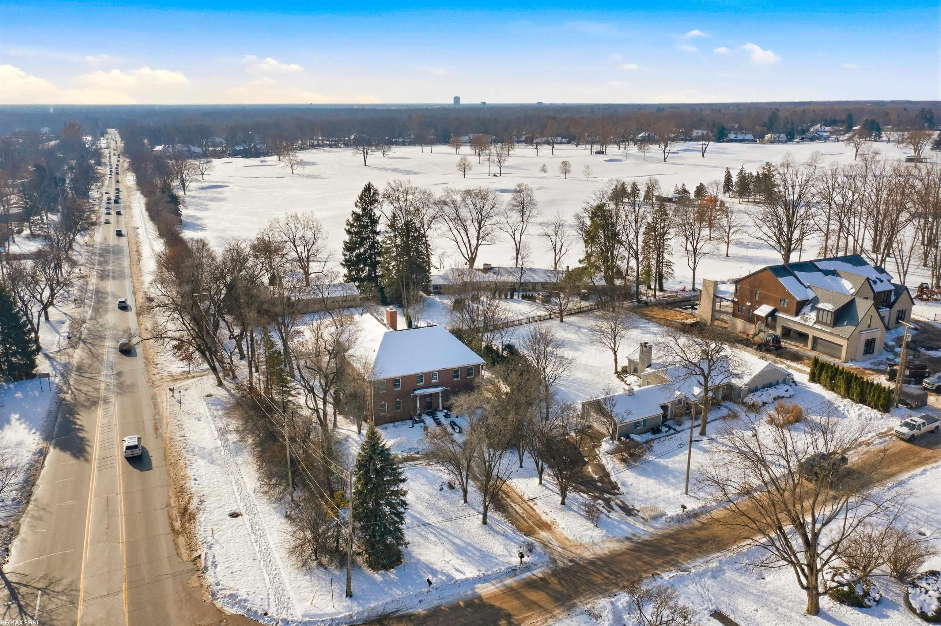 Bloomfield Hills, Michigan, 48301, United States, 5 Bedrooms Bedrooms, ,5 BathroomsBathrooms,Residential,Active,1985866