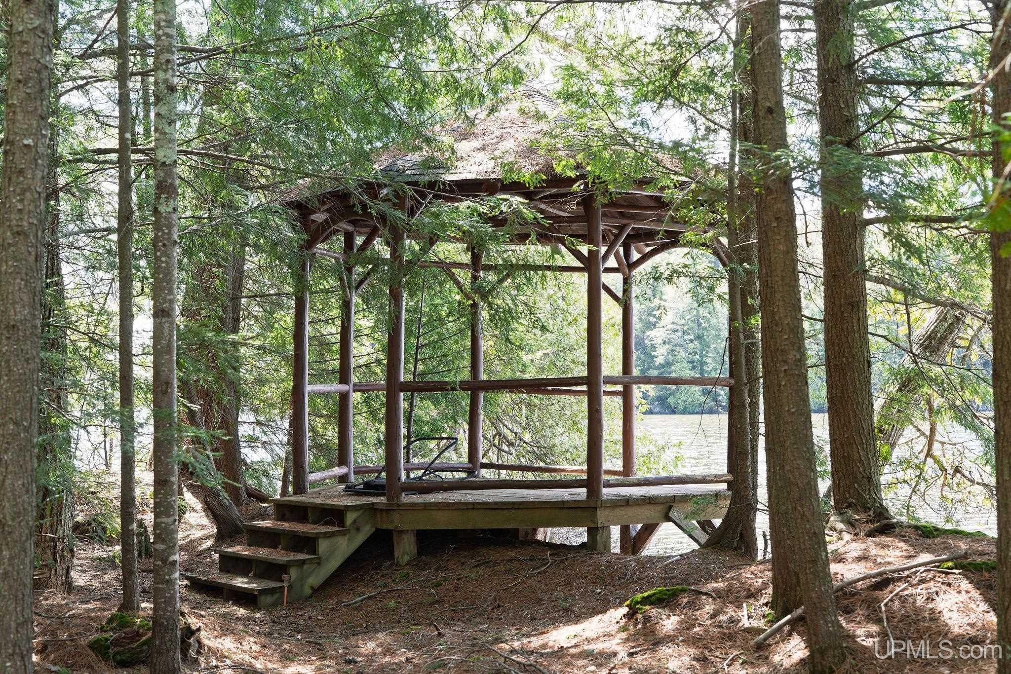 Gwinn, Michigan, 49841, United States, 3 Bedrooms Bedrooms, ,3 BathroomsBathrooms,Residential,Active,2043442