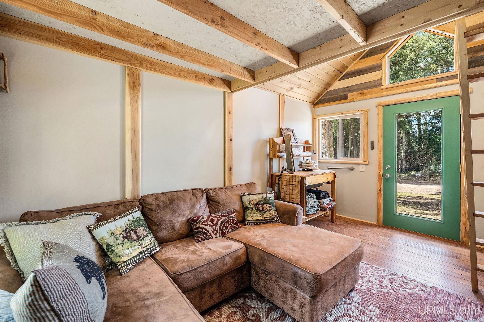 Gwinn, Michigan, 49841, United States, 3 Bedrooms Bedrooms, ,3 BathroomsBathrooms,Residential,Active,2043442