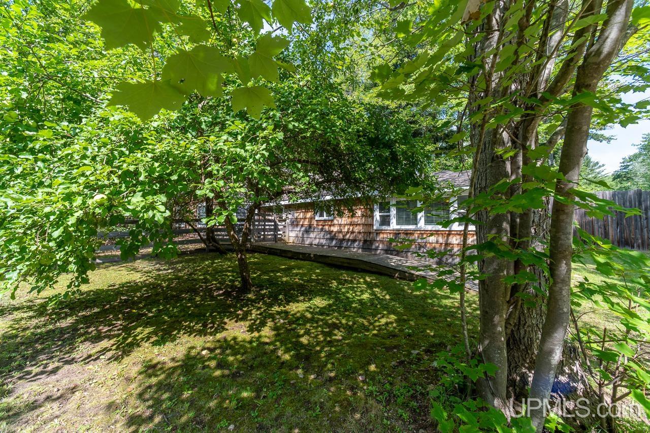 Au Train, Michigan, 49806, United States, 7 Bedrooms Bedrooms, ,7 BathroomsBathrooms,Residential,Active,2015448