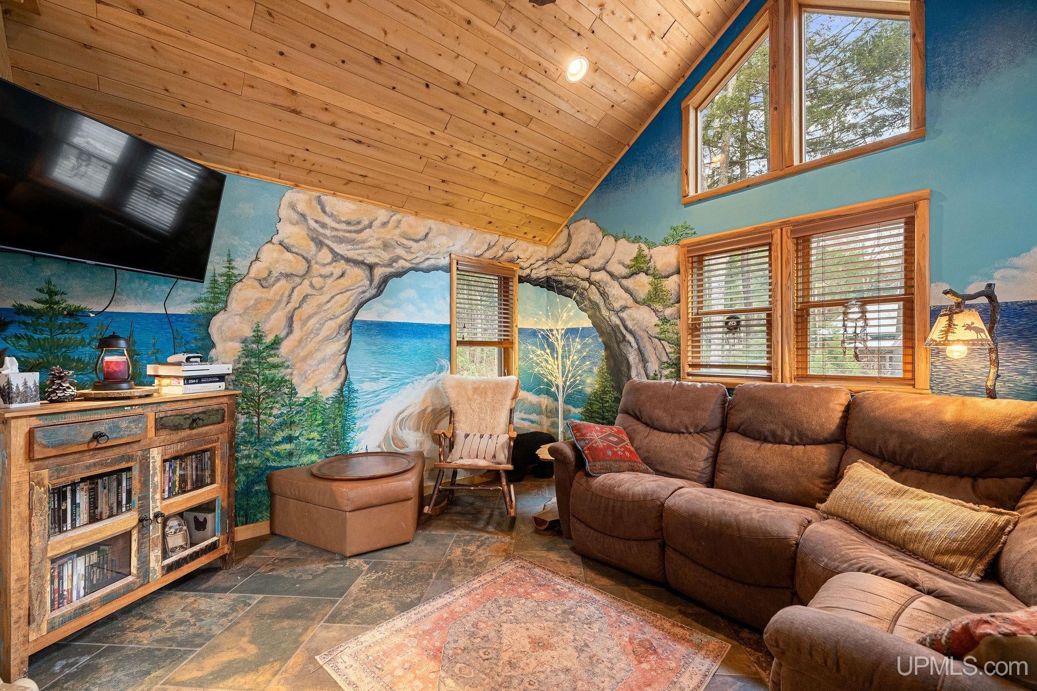 Gwinn, Michigan, 49841, United States, 3 Bedrooms Bedrooms, ,3 BathroomsBathrooms,Residential,Active,2043442