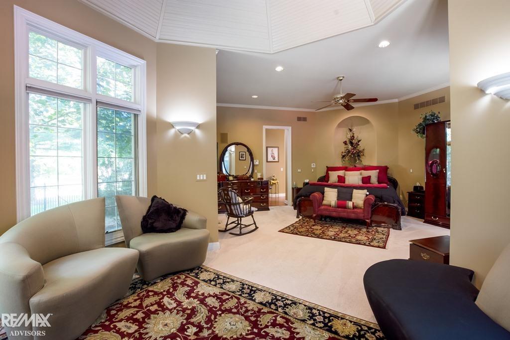 Shelby Twp, Michigan, 48315, United States, 4 Bedrooms Bedrooms, ,6 BathroomsBathrooms,Residential,Active,1926666