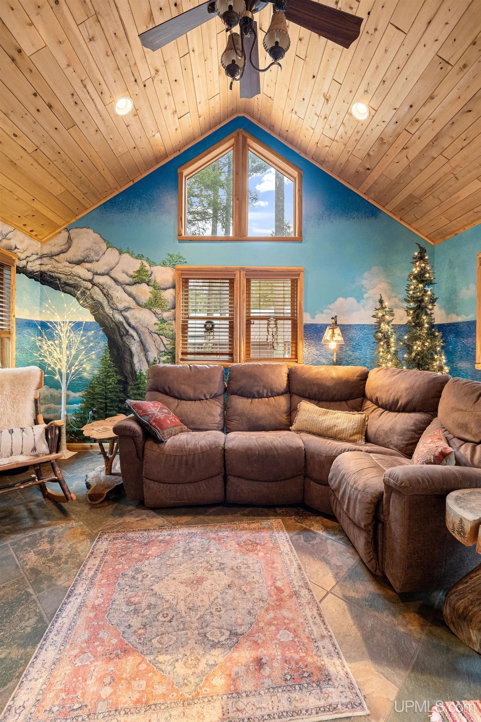 Gwinn, Michigan, 49841, United States, 3 Bedrooms Bedrooms, ,3 BathroomsBathrooms,Residential,Active,2043442