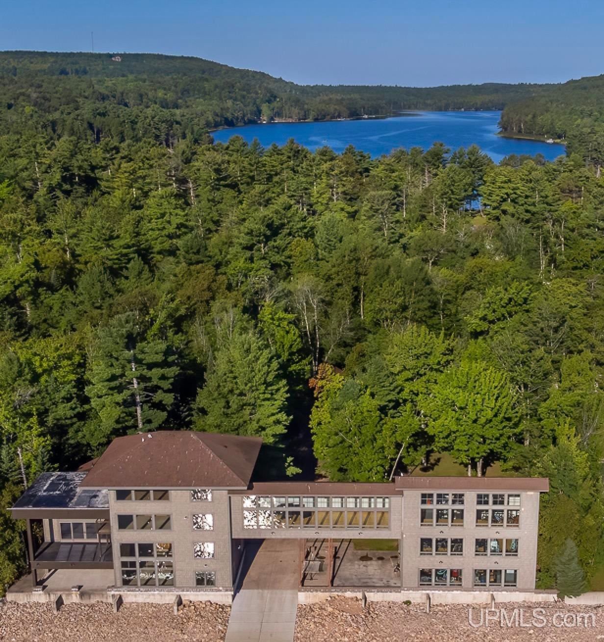 Au Train, Michigan, 49806, United States, 7 Bedrooms Bedrooms, ,7 BathroomsBathrooms,Residential,Active,2015448