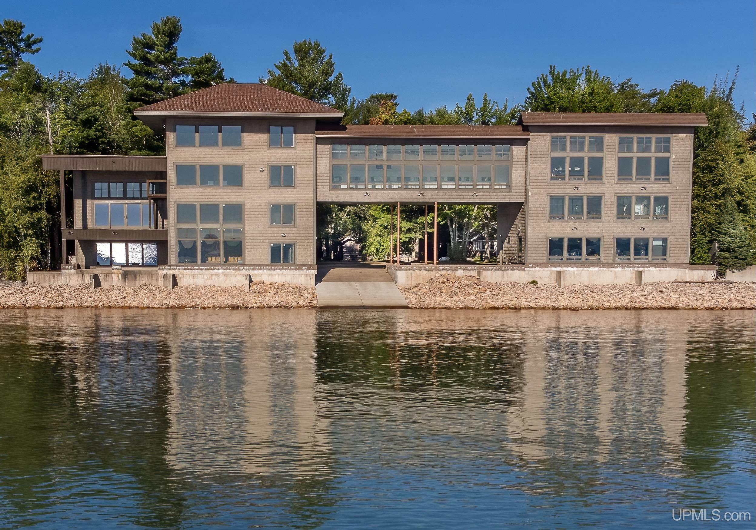 Au Train, Michigan, 49806, United States, 7 Bedrooms Bedrooms, ,7 BathroomsBathrooms,Residential,Active,2015448