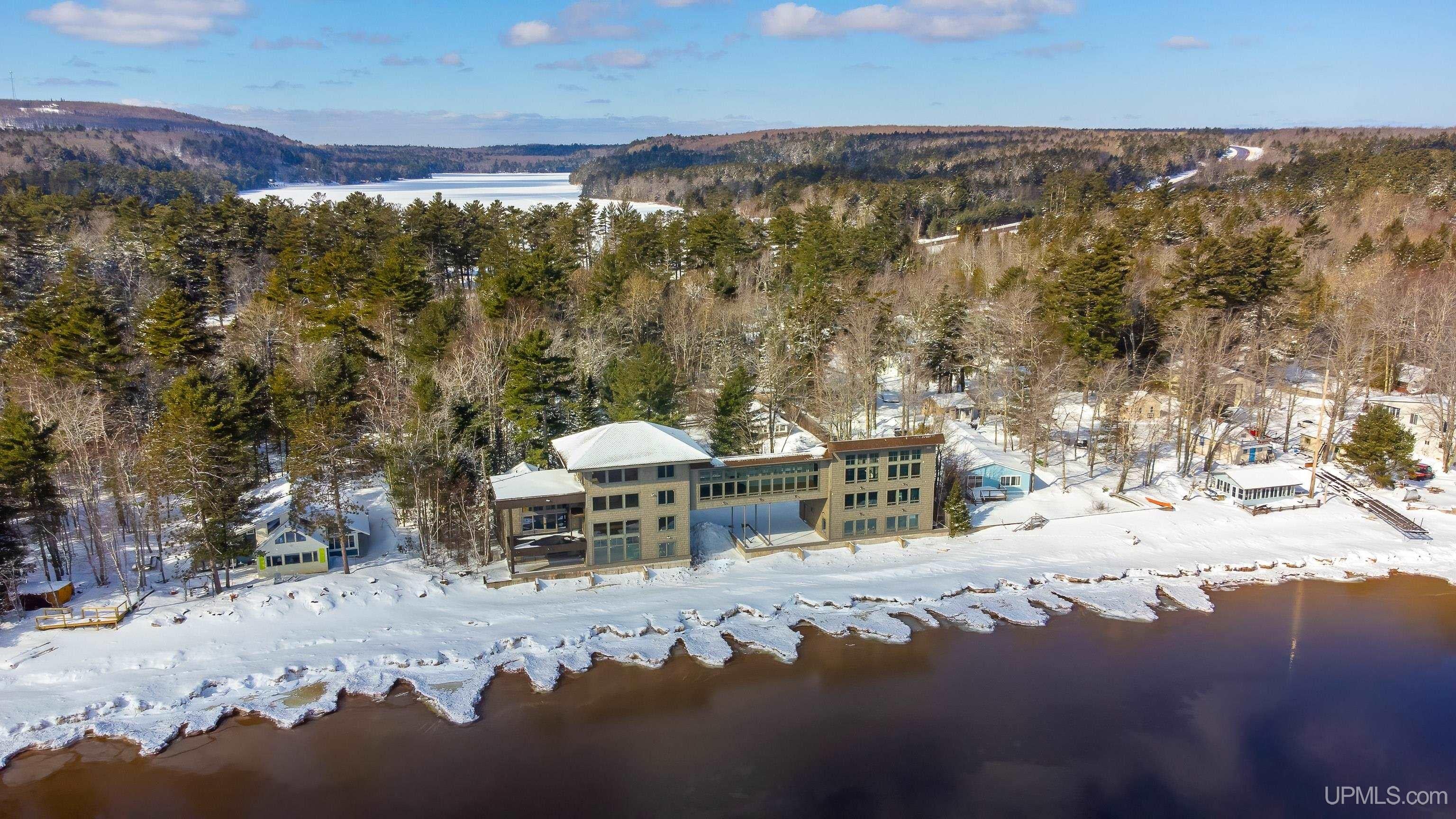 Au Train, Michigan, 49806, United States, 7 Bedrooms Bedrooms, ,7 BathroomsBathrooms,Residential,Active,2015448