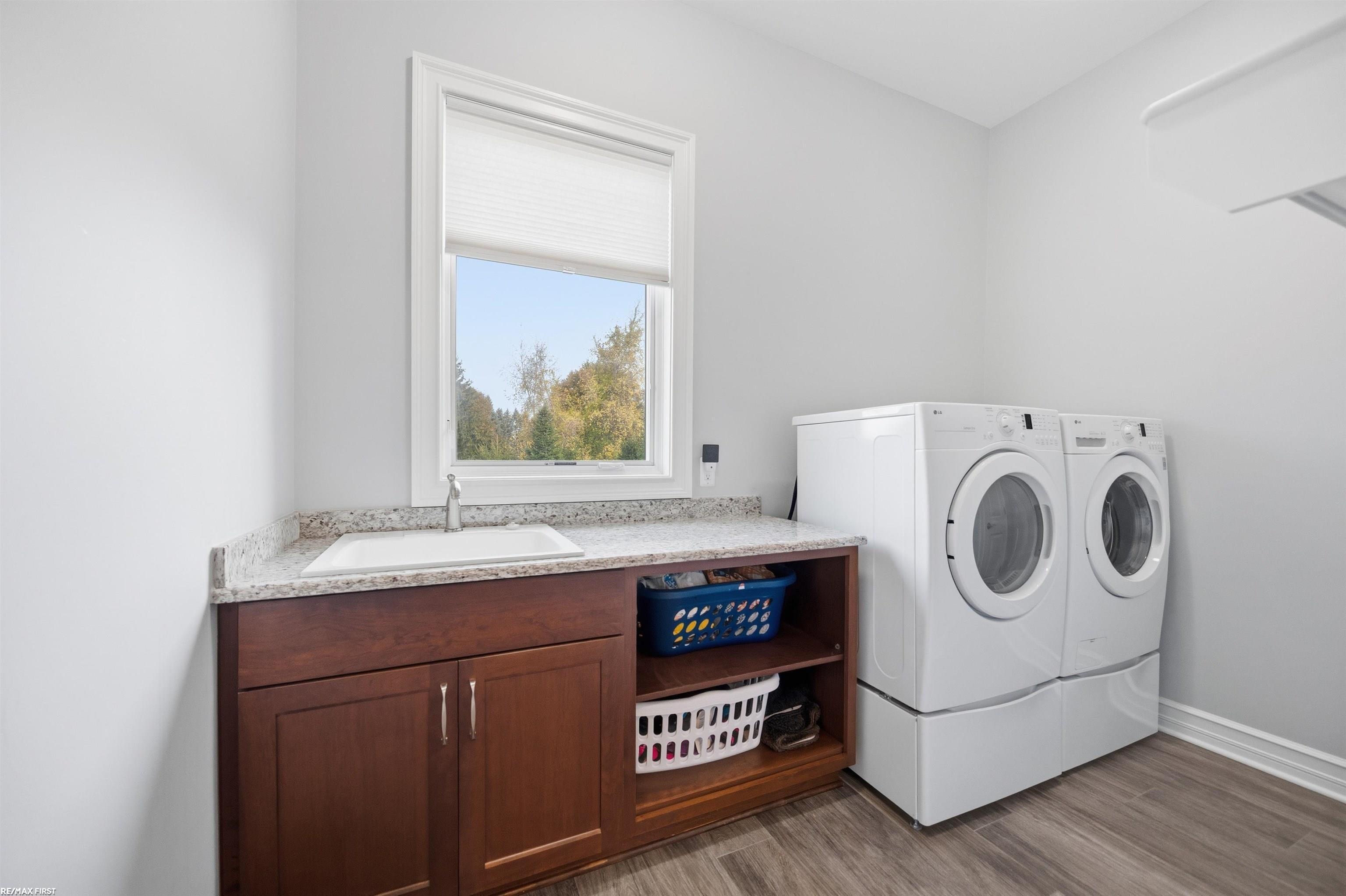 Clarkston, Michigan, 48348, United States, 5 Bedrooms Bedrooms, ,4 BathroomsBathrooms,Residential,Active,1973314