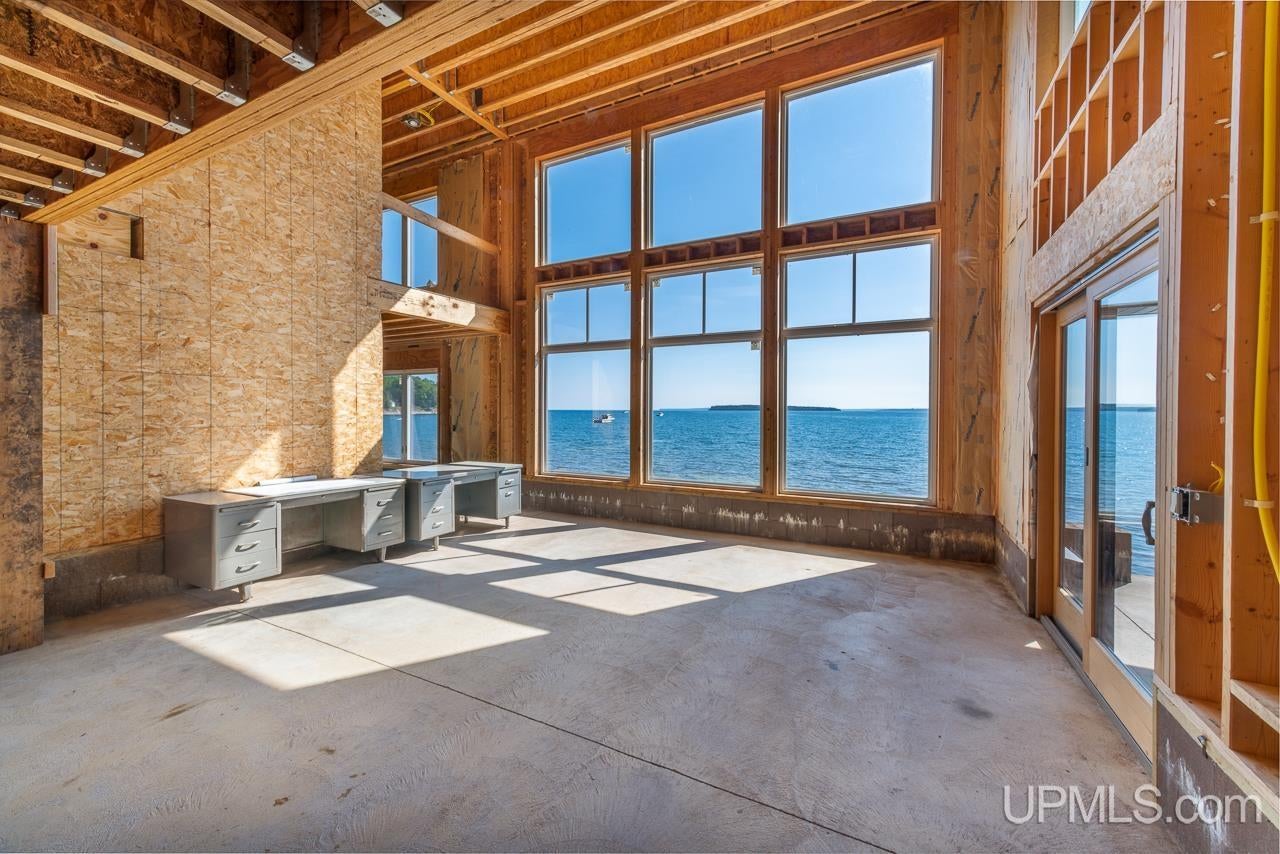 Au Train, Michigan, 49806, United States, 7 Bedrooms Bedrooms, ,7 BathroomsBathrooms,Residential,Active,2015448