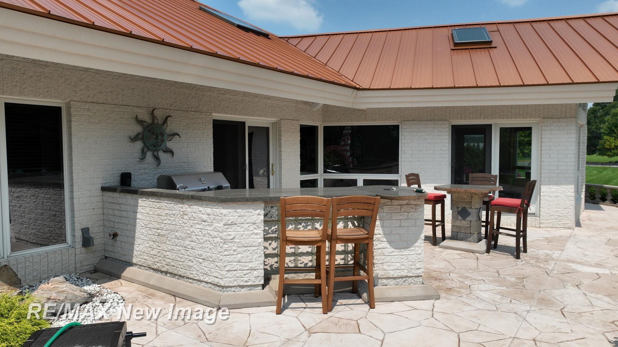 Saginaw, Michigan, 48609, United States, 3 Bedrooms Bedrooms, ,4 BathroomsBathrooms,Residential,Active,1999939