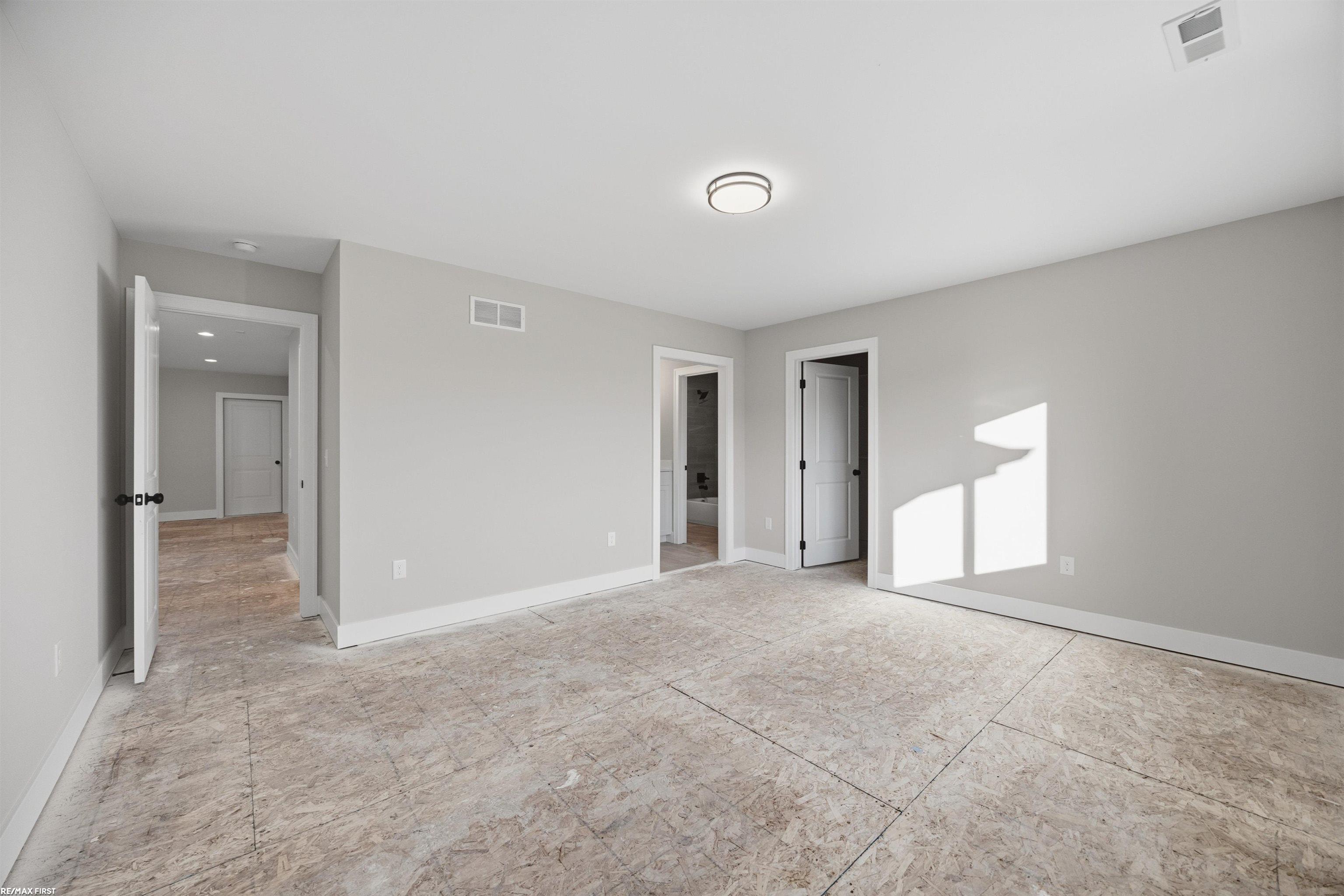 Shelby Twp, Michigan, 48315, United States, 4 Bedrooms Bedrooms, ,4 BathroomsBathrooms,Residential,Active,2009161