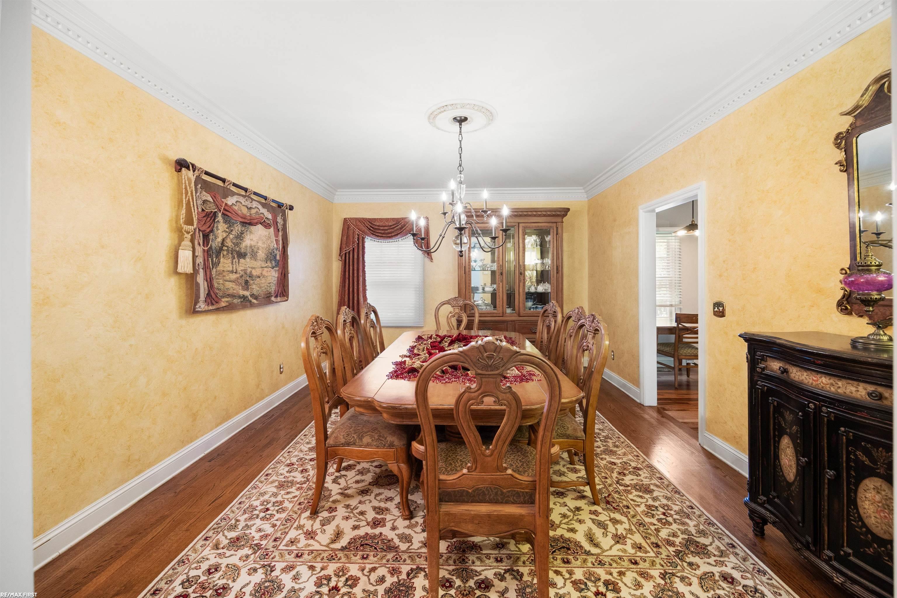 Bloomfield Hills, Michigan, 48301, United States, 5 Bedrooms Bedrooms, ,5 BathroomsBathrooms,Residential,Active,1985866