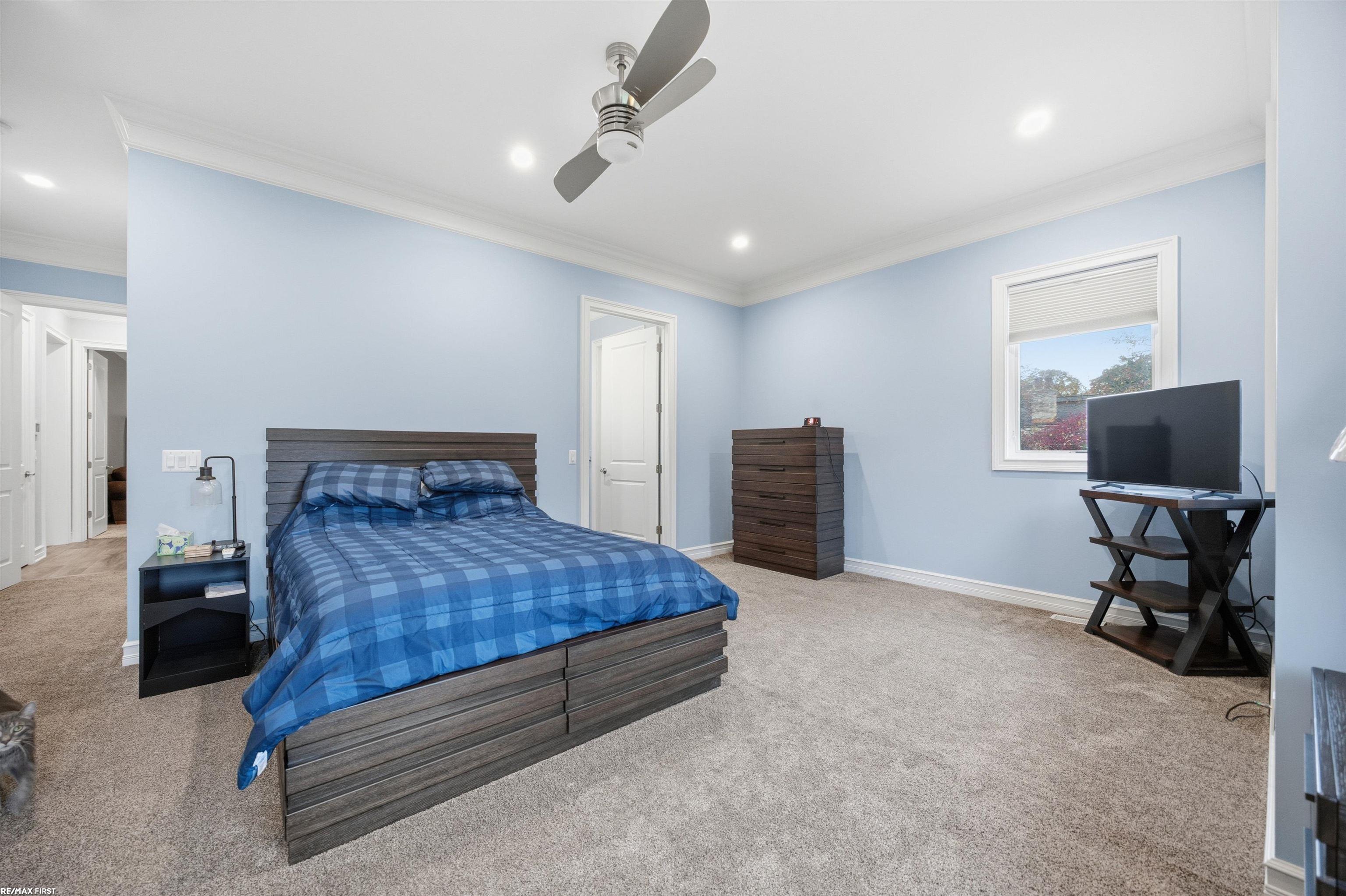 Clarkston, Michigan, 48348, United States, 5 Bedrooms Bedrooms, ,4 BathroomsBathrooms,Residential,Active,1973314