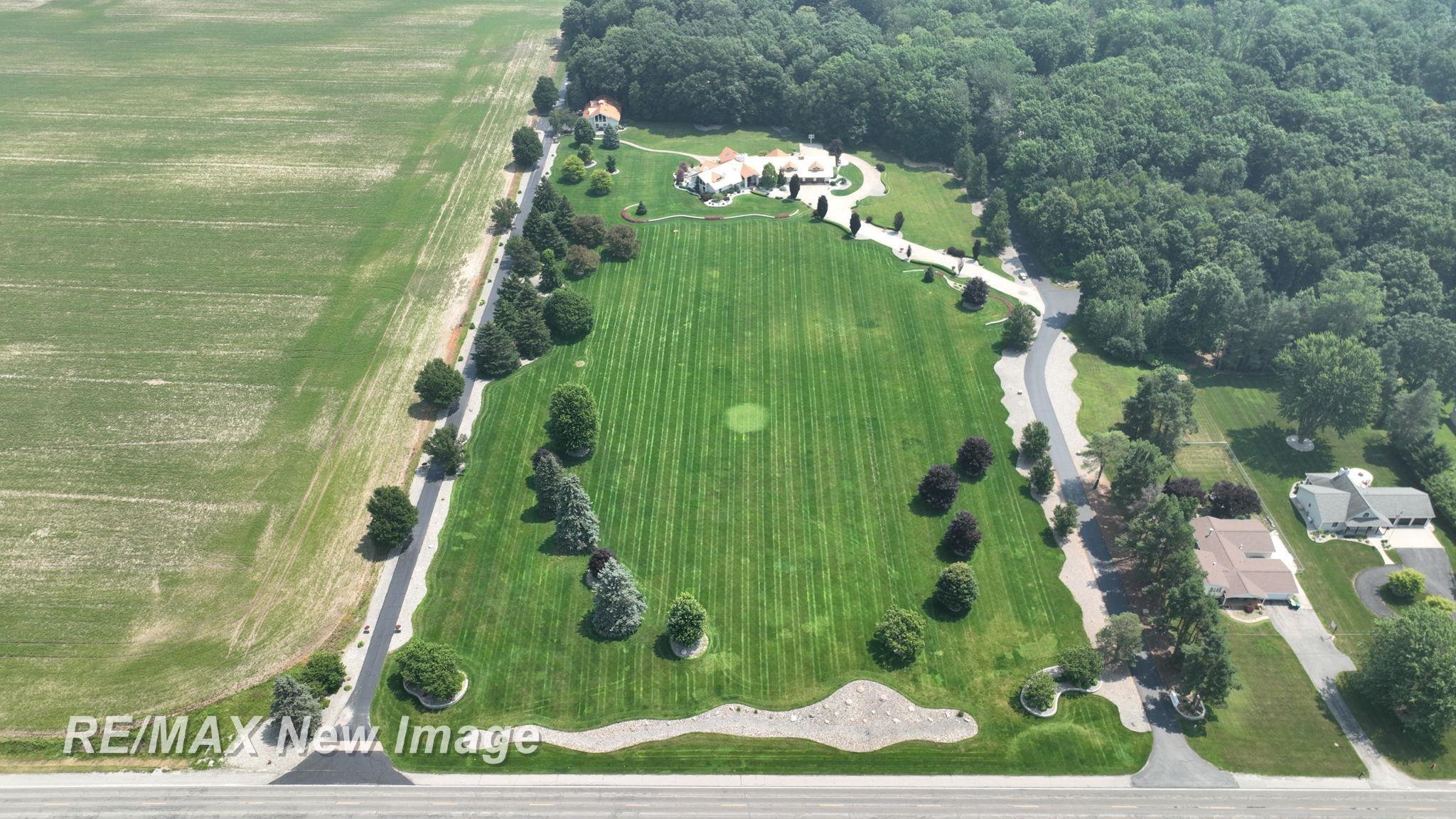 Saginaw, Michigan, 48609, United States, 3 Bedrooms Bedrooms, ,4 BathroomsBathrooms,Residential,Active,1894554