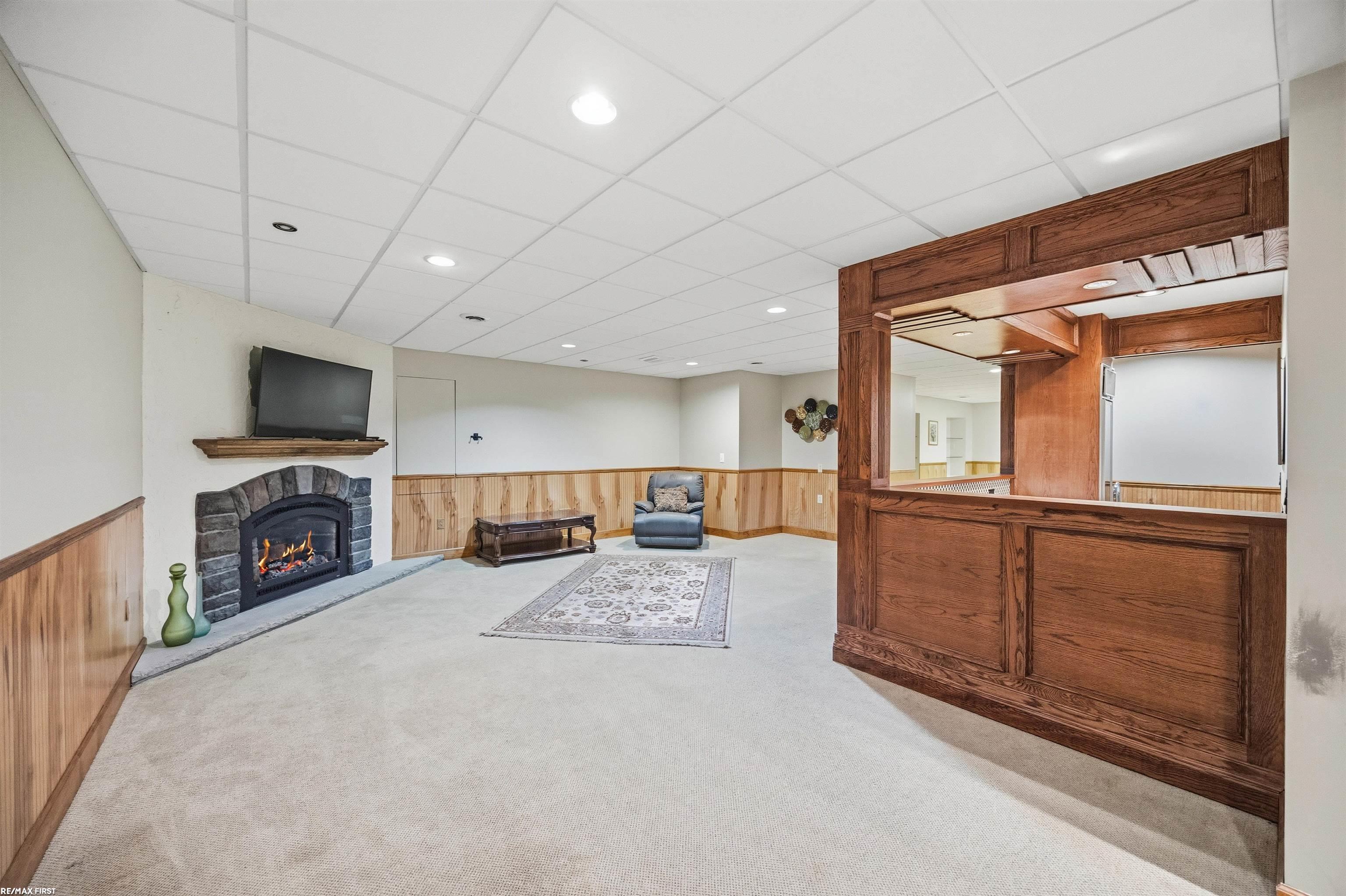 Bloomfield Hills, Michigan, 48301, United States, 5 Bedrooms Bedrooms, ,5 BathroomsBathrooms,Residential,Active,1985866