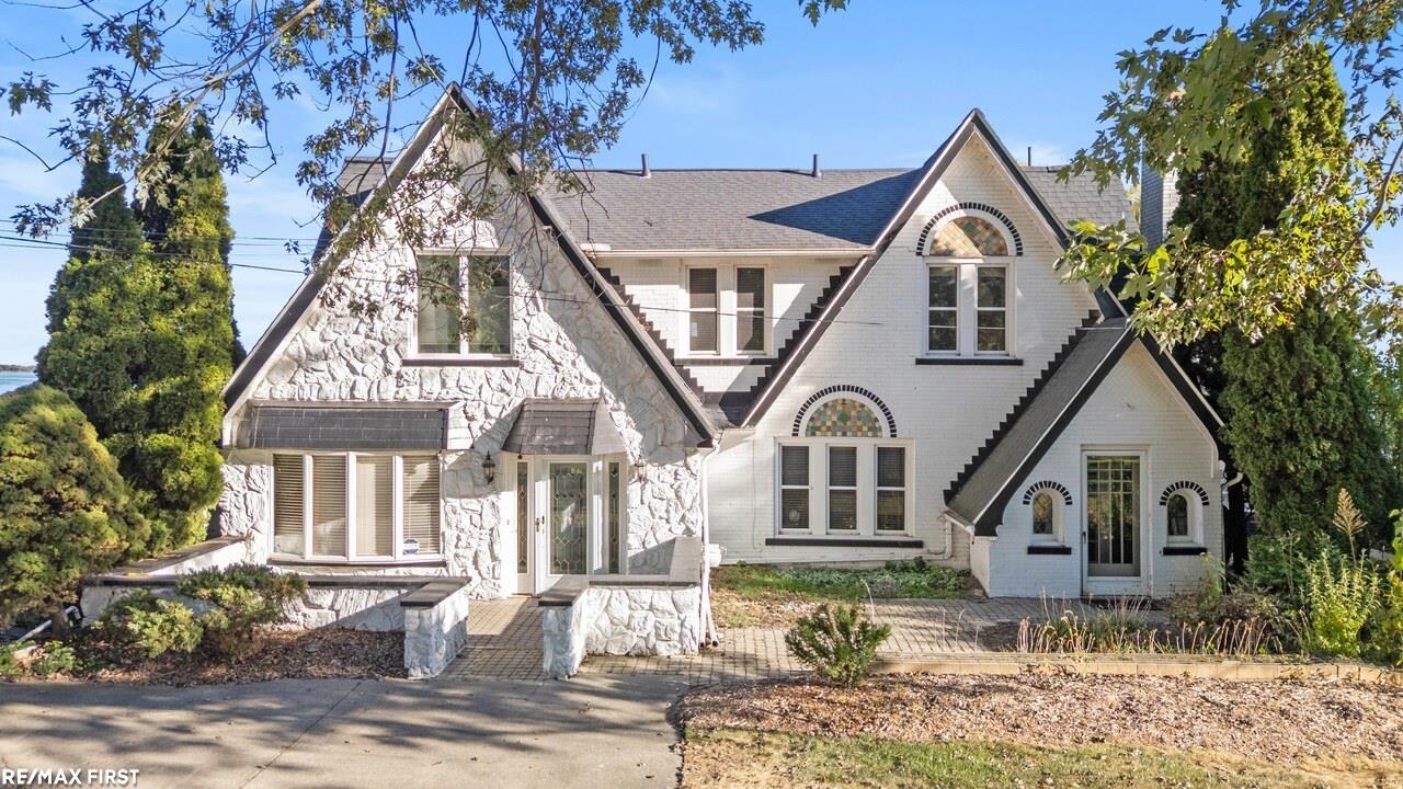 Harrison Twp, Michigan, 48045, United States, 3 Bedrooms Bedrooms, ,4 BathroomsBathrooms,Residential,Active,1965831