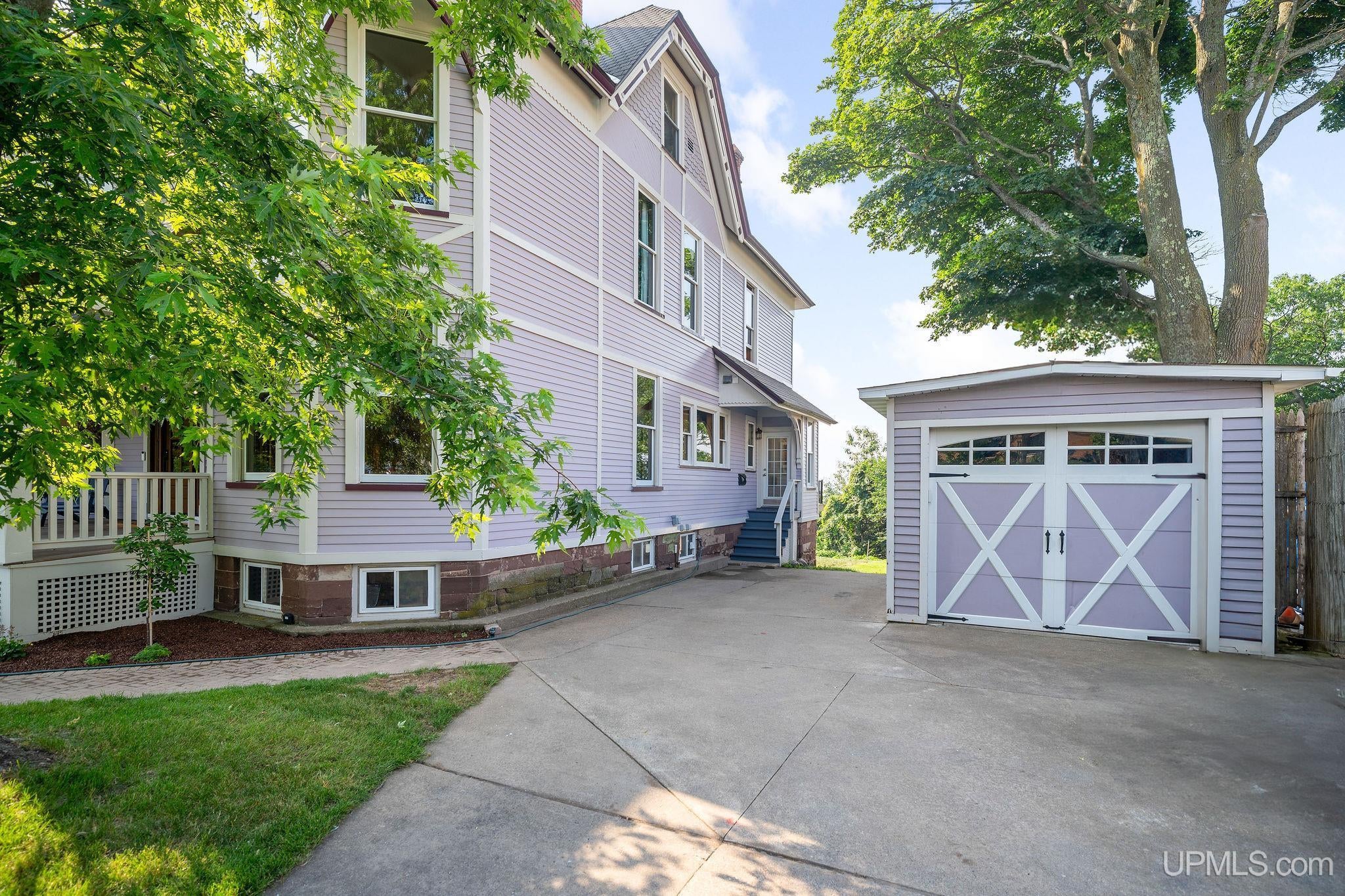 Marquette, Michigan, 49855, United States, 4 Bedrooms Bedrooms, ,4 BathroomsBathrooms,Residential,Active,1907987