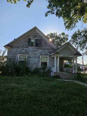 712 N MAPLE ST, MCPHERSON, KS 67460 - Image 1