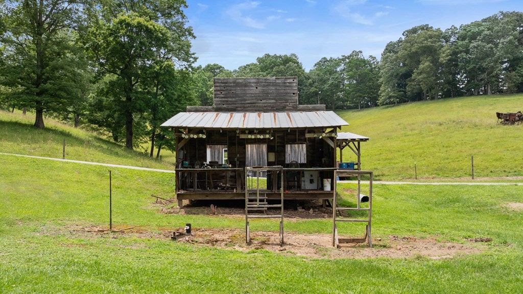 Warne, North Carolina, 28909, United States, 3 Bedrooms Bedrooms, ,3 BathroomsBathrooms,Residential,Active,1858681