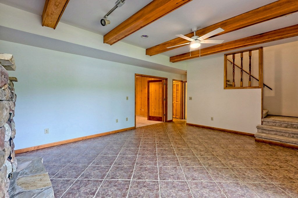 Hiawassee, Georgia, 30546, United States, ,3 BathroomsBathrooms,Residential,Active,1790284