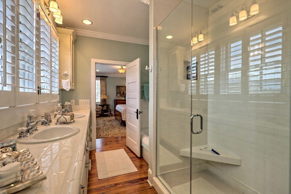 Young Harris, Georgia, 30582, United States, 4 Bedrooms Bedrooms, ,5 BathroomsBathrooms,Residential,Active,1945365