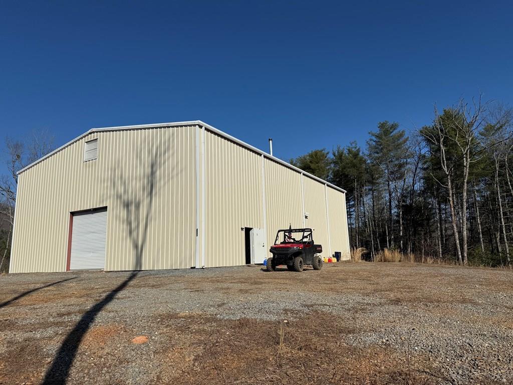 Murphy, North Carolina, 28906, United States, 1 Bedroom Bedrooms, ,1 BathroomBathrooms,Residential,Active,1772738