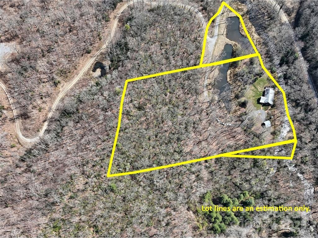 Robbinsville, North Carolina, 28771, United States, 6 Bedrooms Bedrooms, ,4 BathroomsBathrooms,Residential,Active,1764845