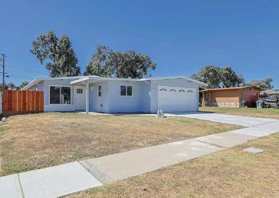 730 MEADOW DR, SALINAS, CA 93905, photo 3 of 21