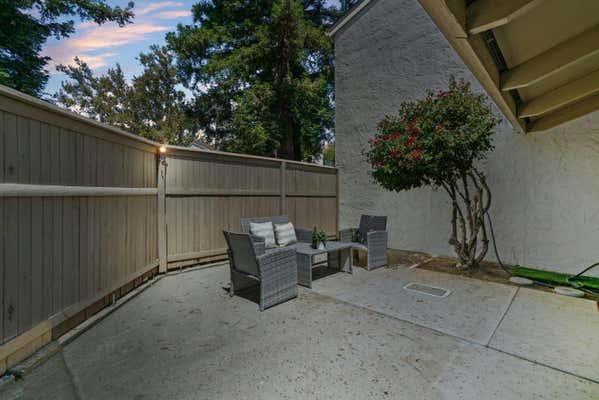 19309 VINEYARD LN, SARATOGA, CA 95070, photo 2 of 41