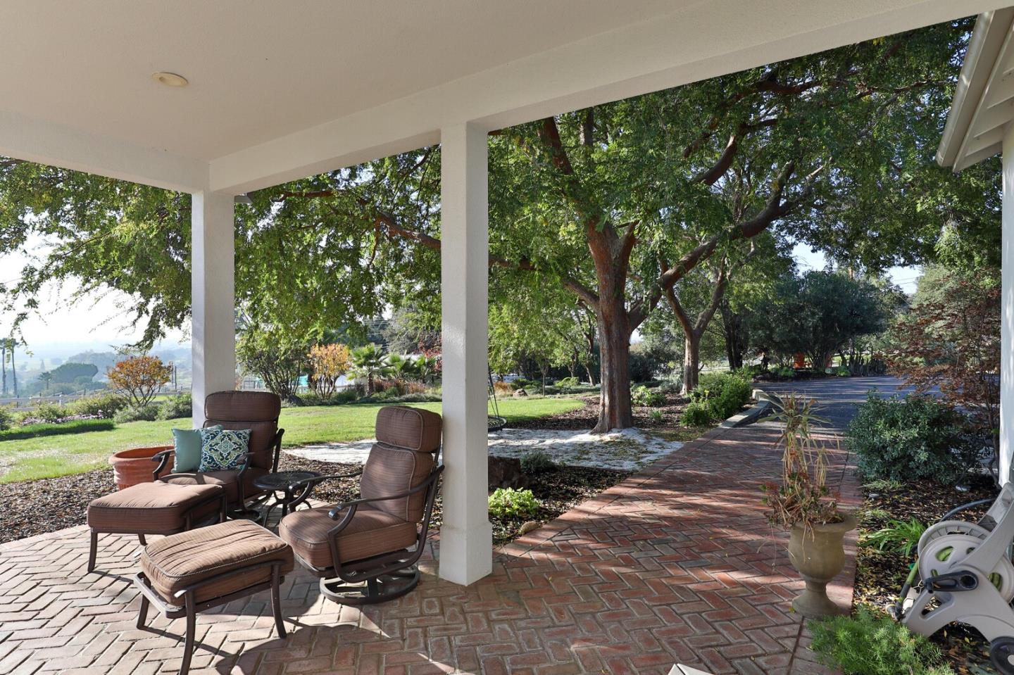 Morgan Hill, California, 95037, United States, 4 Bedrooms Bedrooms, ,2 BathroomsBathrooms,Residential,Active,2000194