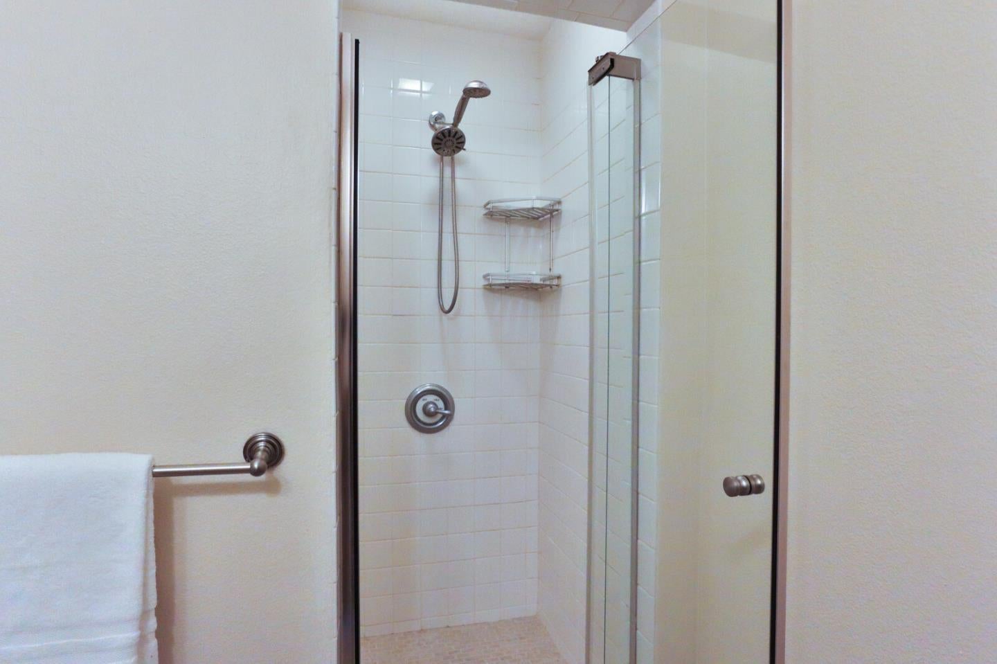 Morgan Hill, California, 95037, United States, 4 Bedrooms Bedrooms, ,2 BathroomsBathrooms,Residential,Active,2000194