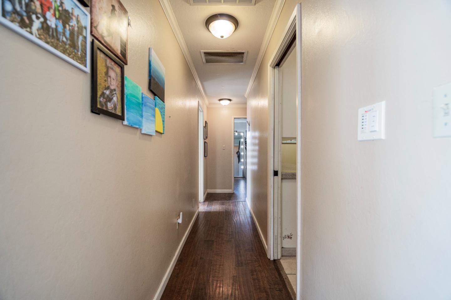 Hollister, California, 95023, United States, 4 Bedrooms Bedrooms, ,4 BathroomsBathrooms,Residential,Active,1943799