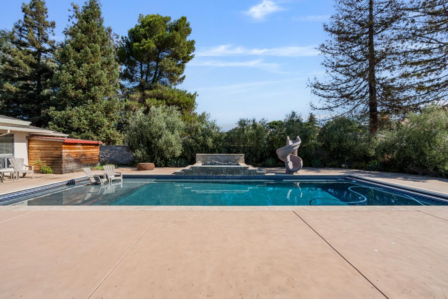 Hollister, California, 95023, United States, 4 Bedrooms Bedrooms, ,4 BathroomsBathrooms,Residential,Active,1943799
