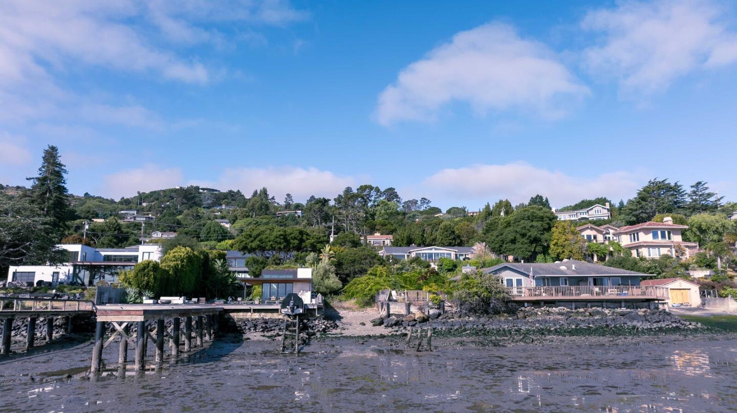Belvedere Tiburon, California, 94920, United States, 4 Bedrooms Bedrooms, ,3 BathroomsBathrooms,Residential,Active,1952045