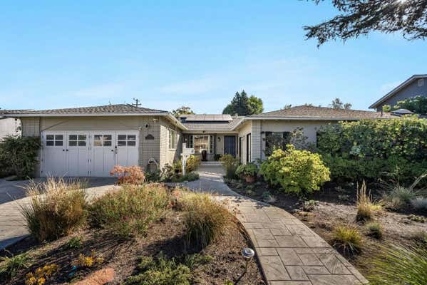 2711 SAINT GILES LN, MOUNTAIN VIEW, CA 94040 - Image 1