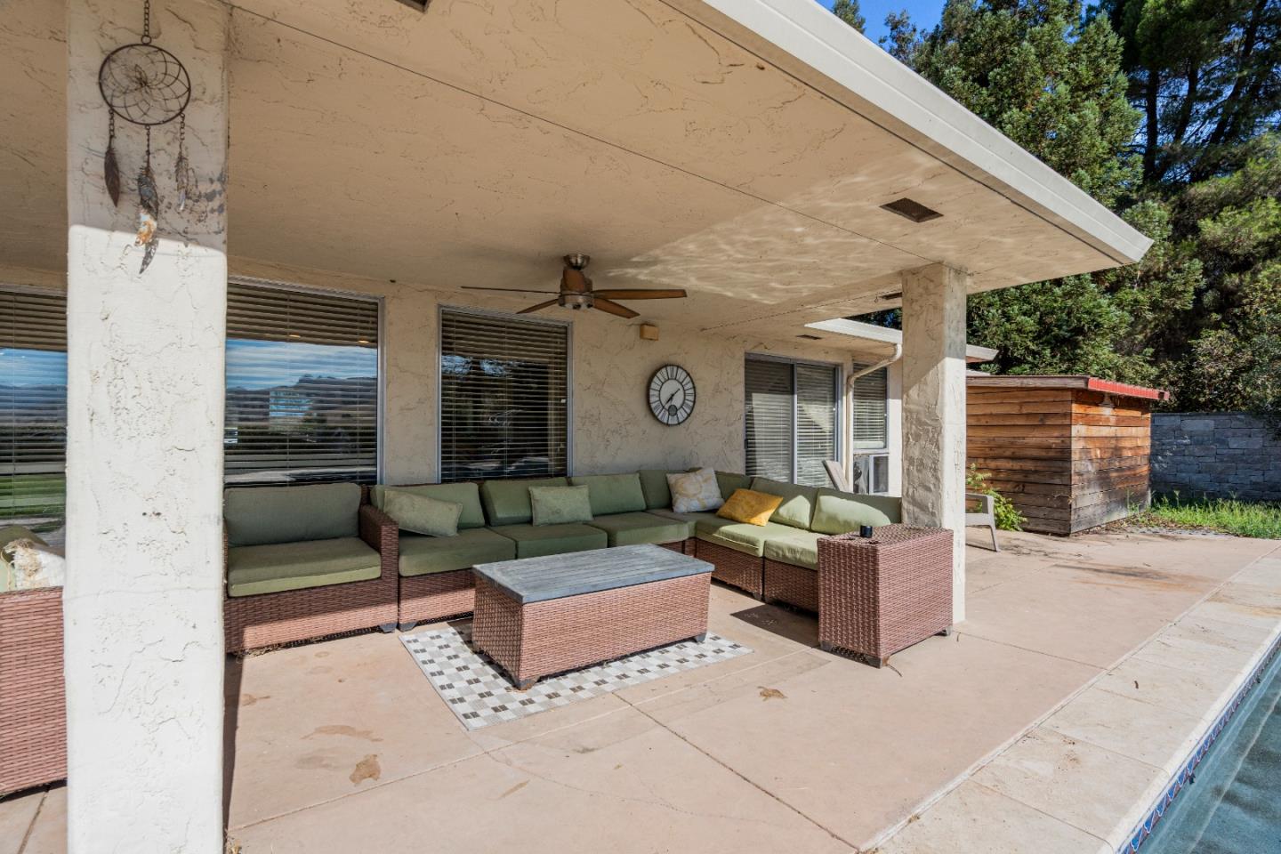 Hollister, California, 95023, United States, 4 Bedrooms Bedrooms, ,4 BathroomsBathrooms,Residential,Active,1943799