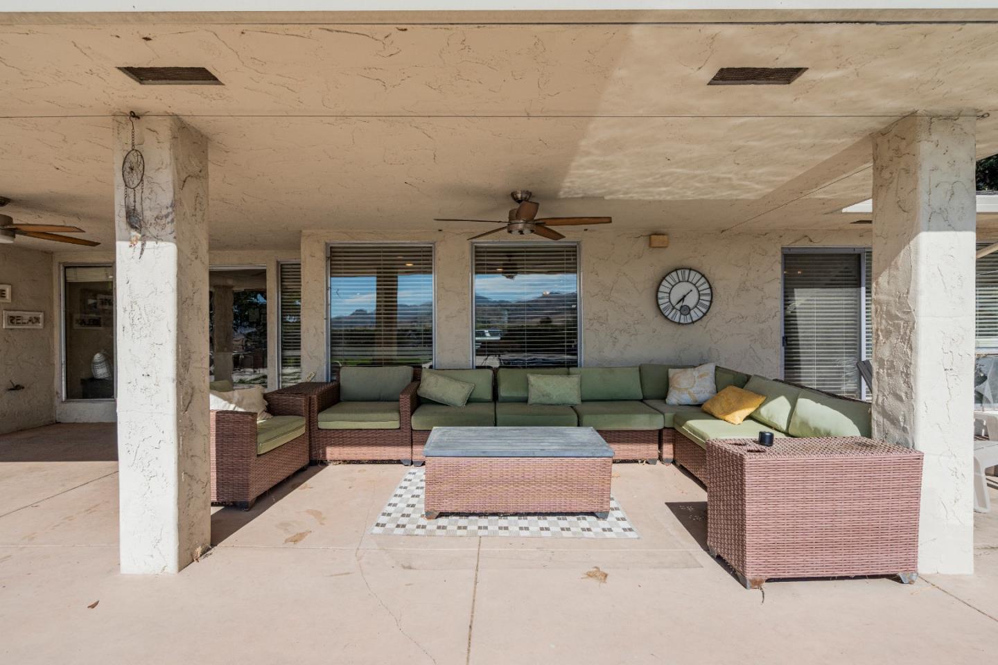 Hollister, California, 95023, United States, 4 Bedrooms Bedrooms, ,4 BathroomsBathrooms,Residential,Active,1943799