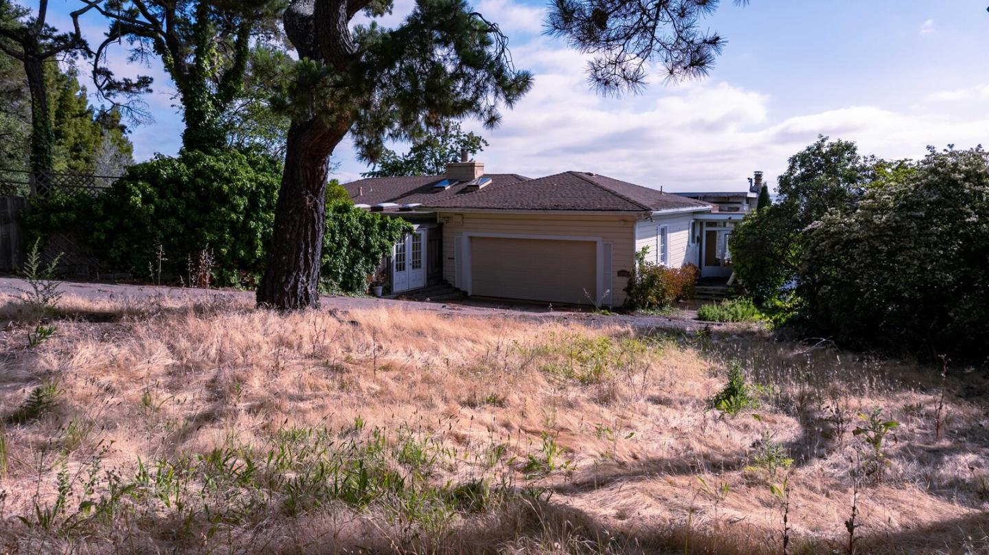 Belvedere Tiburon, California, 94920, United States, 4 Bedrooms Bedrooms, ,3 BathroomsBathrooms,Residential,Active,1952045