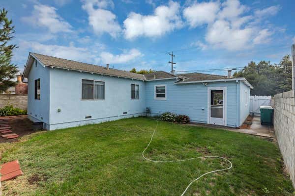 422 DIVISION ST, KING CITY, CA 93930, photo 3 of 42