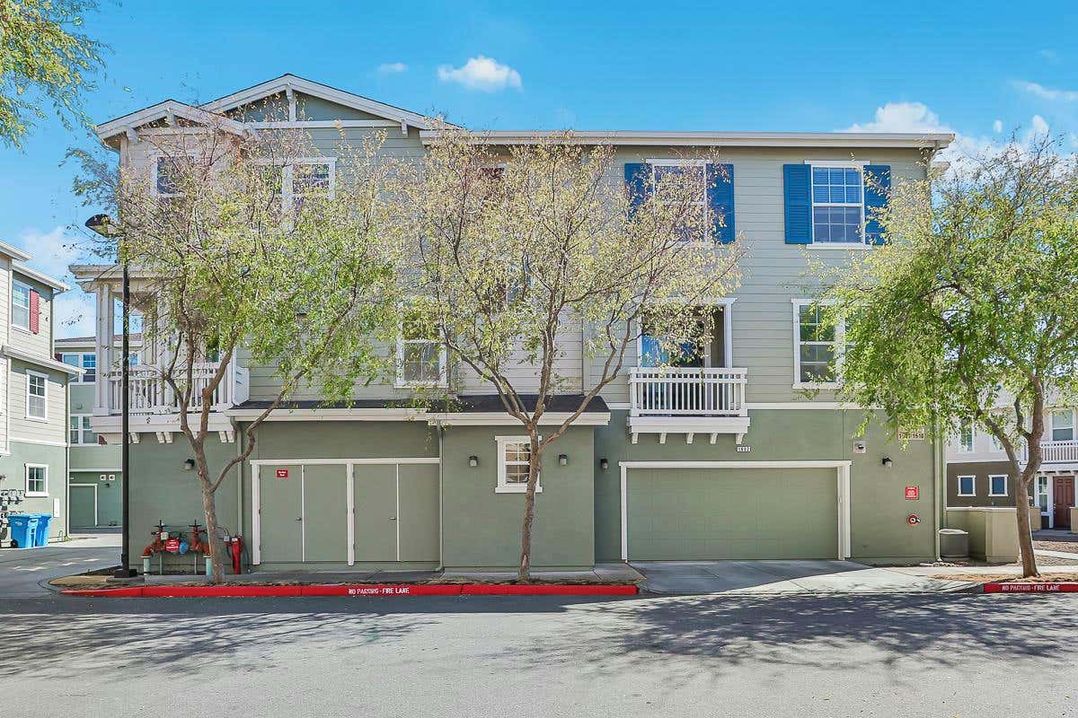 640 TURNBUCKLE DR UNIT 1601, REDWOOD CITY, CA 94063, photo 1 of 56