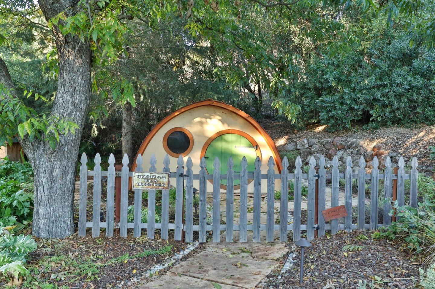 Morgan Hill, California, 95037, United States, 4 Bedrooms Bedrooms, ,2 BathroomsBathrooms,Residential,Active,2000194