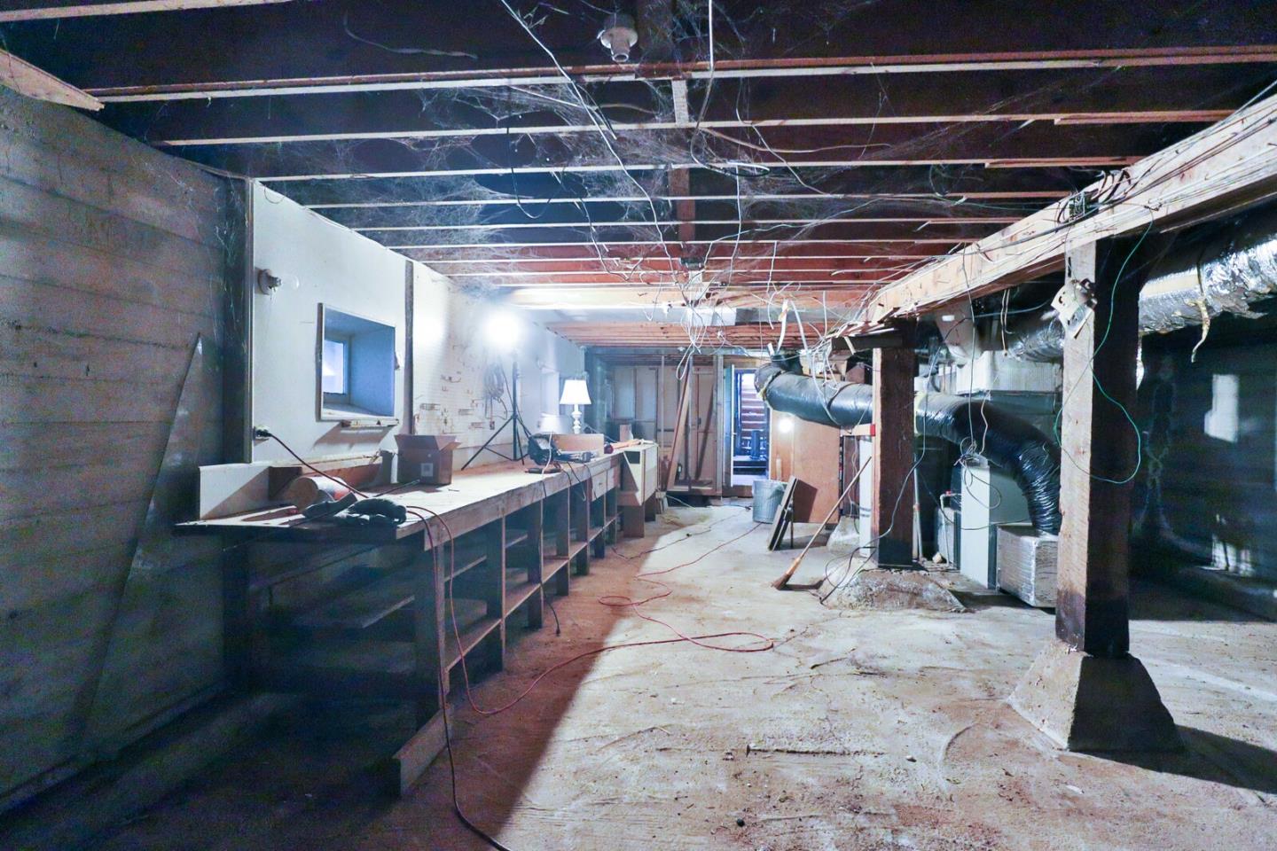 Belvedere Tiburon, California, 94920, United States, 4 Bedrooms Bedrooms, ,3 BathroomsBathrooms,Residential,Active,1952045