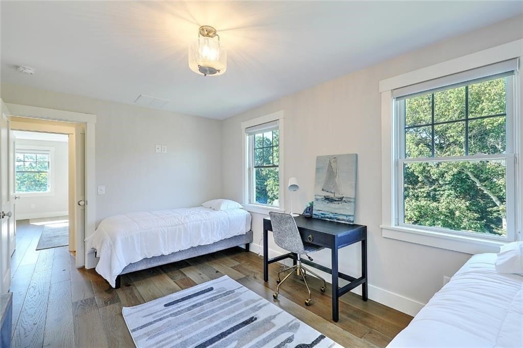 South Kingstown, Rhode Island, 02879, United States, 2 Bedrooms Bedrooms, ,3 BathroomsBathrooms,Residential,Active,2045783