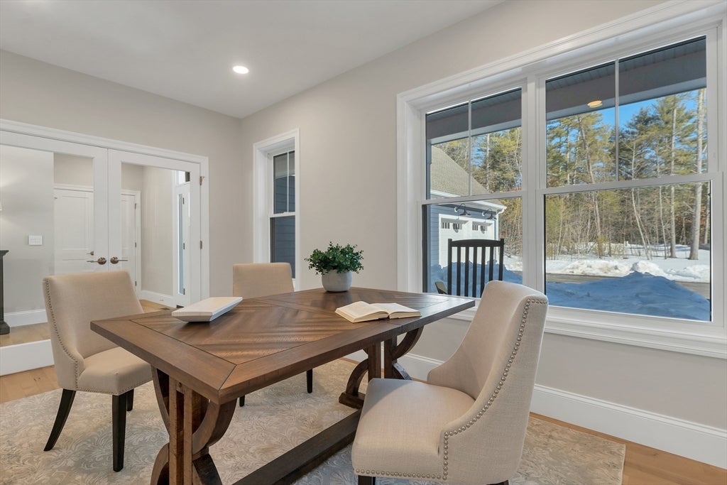 Amherst, New Hampshire, 03031, United States, 6 Bedrooms Bedrooms, ,5 BathroomsBathrooms,Residential,Active,2045750
