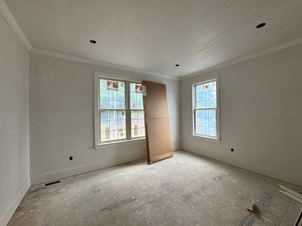 Dedham, Massachusetts, 02026, United States, 5 Bedrooms Bedrooms, ,5 BathroomsBathrooms,Residential,Active,1922659