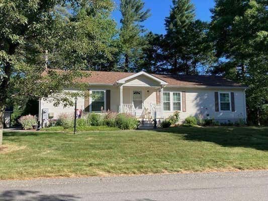 901 PHEASANT LN, MIDDLEBORO, MA 02346, photo 3 of 40