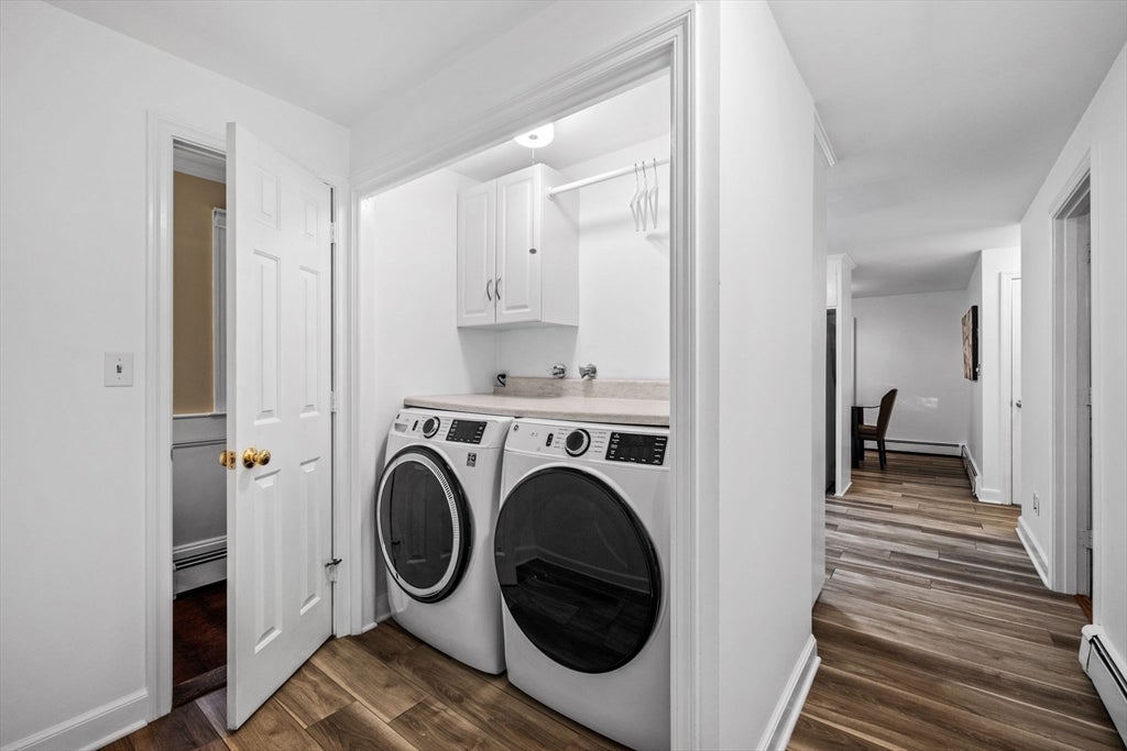 Boxford, Massachusetts, 01921, United States, 3 Bedrooms Bedrooms, ,4 BathroomsBathrooms,Residential,Active,1990670