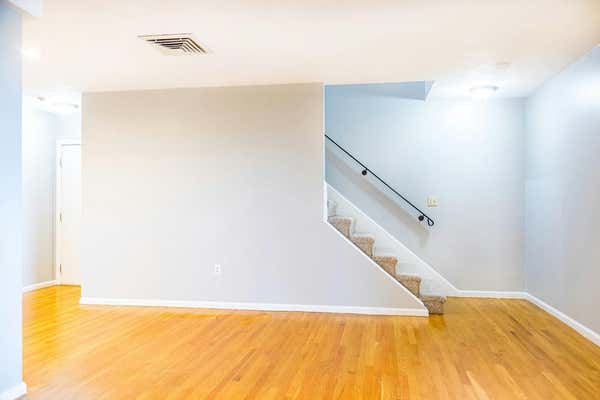 663 BOSTON ST APT 14, LYNN, MA 01905, photo 5 of 39