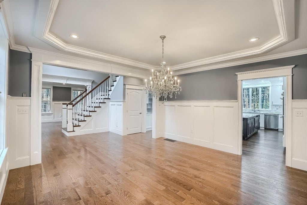 Hopkinton, Massachusetts, 01748, United States, 4 Bedrooms Bedrooms, ,6 BathroomsBathrooms,Residential,Active,2012457